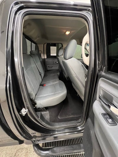 2017 RAM 1500 SLT