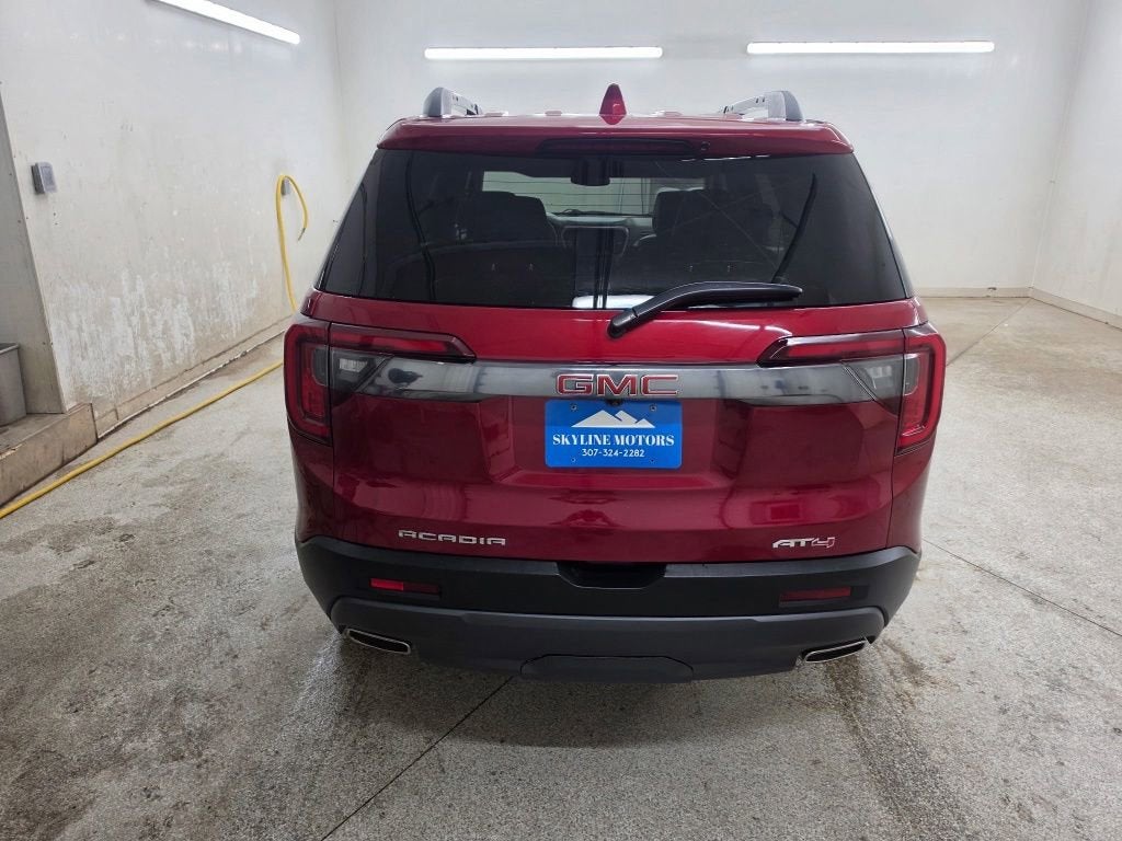2023 GMC Acadia AT4