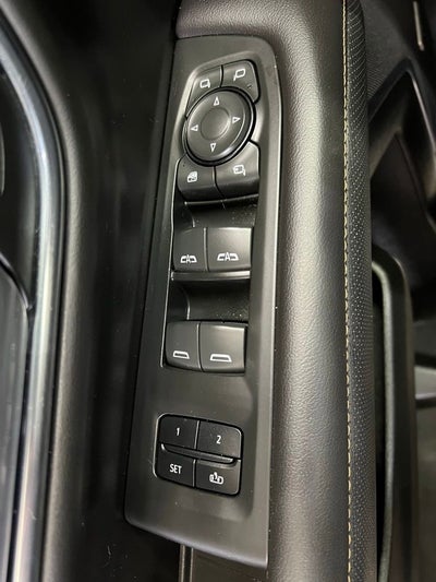 2023 GMC Yukon AT4