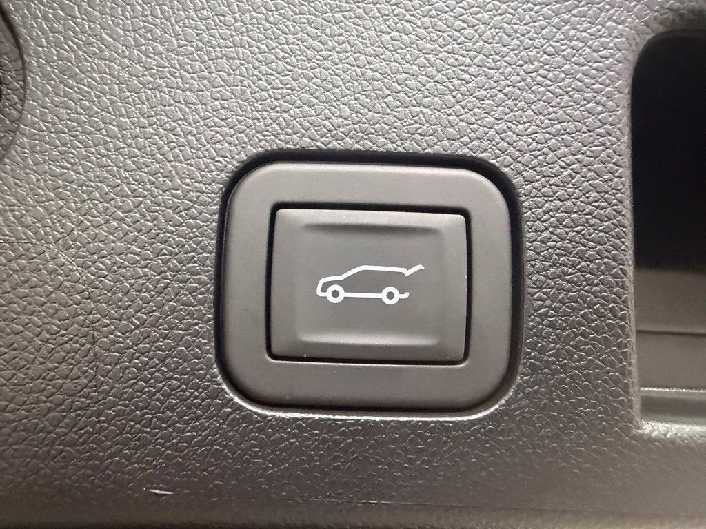 2026 GMC Terrain AT4 - Photo 7
